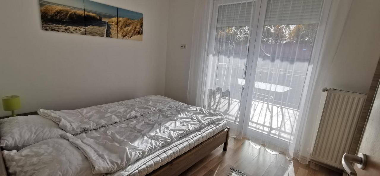 시오포크 Vivi Wellness Apartman 아파트 외부 사진